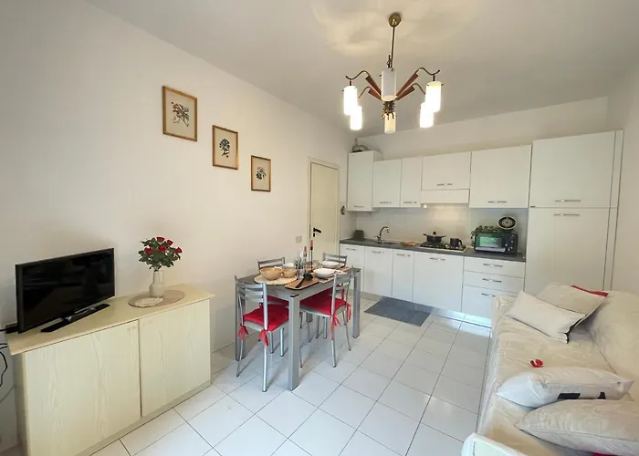 Relax In Piscina - Free Parking E Ampio Giardino Appartement